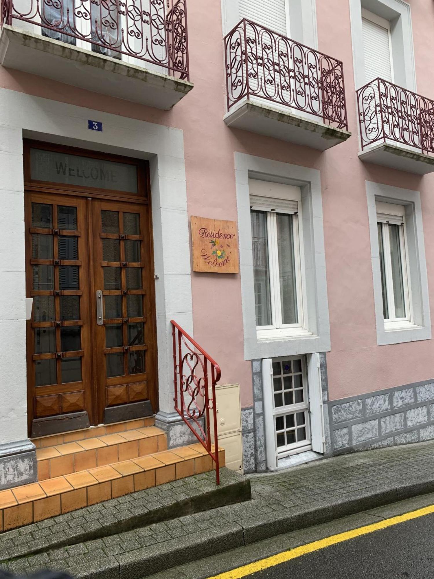 Charmant Appartement Au Calme En Plein Centre Ville Avec Wifi Et Linge De Maison Inclus Cauterets Exteriör bild